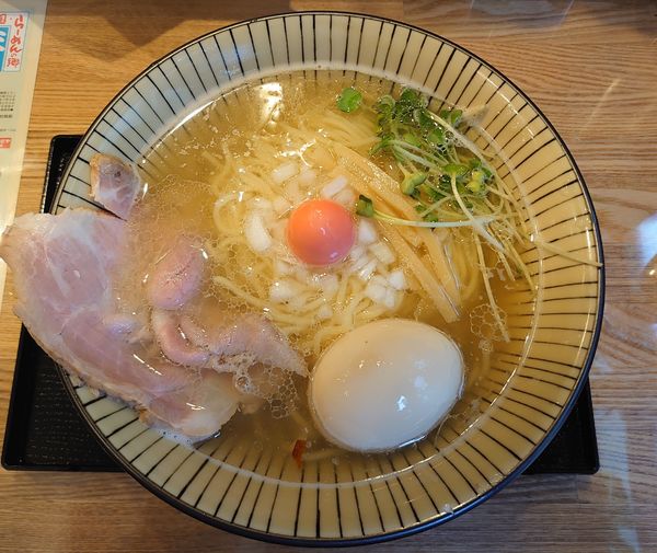 「白ら〜めん＋味玉(800円)」@(仮)麺食堂の写真