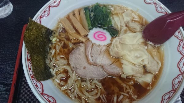 「ワンタンメン大盛」@手打中華もめんの写真