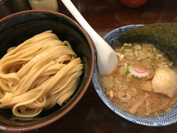 「味玉つけ麺（並）平打ち麺」@つけ麺 紅葉の写真