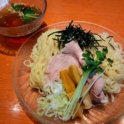 山葵カキ氷割付き冷やしつけ麺 900円