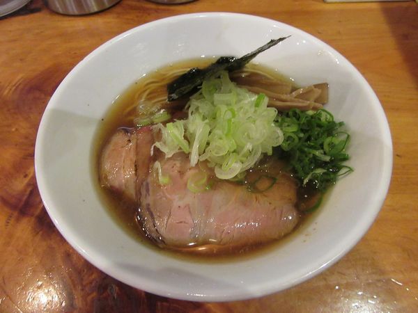 「濃厚魚出汁　醤油（８２０円）＋チャーシュー１００円」@喜元門 つくばサイエンス通り店の写真