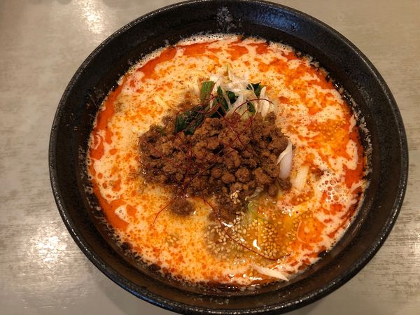 「濃厚鶏白湯 （初級編）灼熱の担々麺（3辛）」@三陽楼の写真