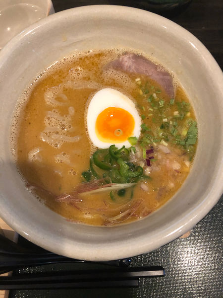 「鶏白湯麺丸ごと甘海老　1000円」@ORIBEの写真
