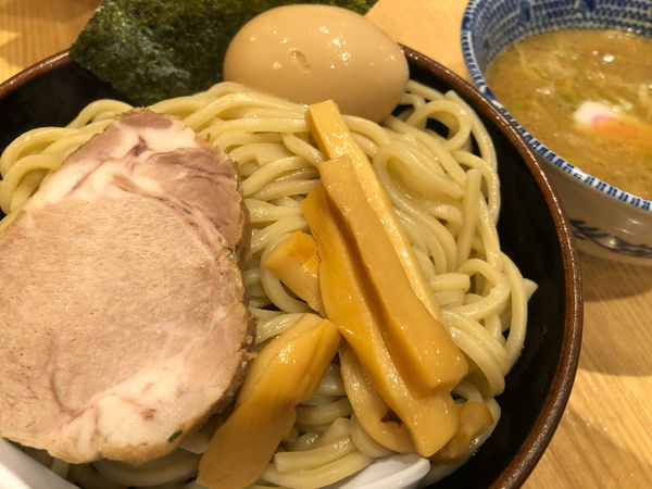 「つけ麺 並」@舎鈴 新宿西口店の写真