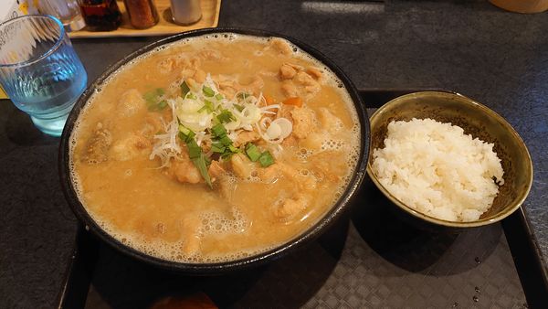 「もつ煮味噌ラーメン 1250円」@秋田ラーメン はまの写真