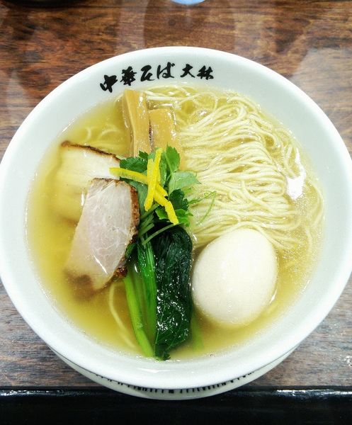 「鯛塩そば 味玉入り 980円」@鴨と鶏 中華そば 大林の写真
