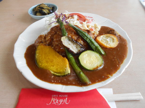 「夏野菜のカレー」@CAFE HOUSE パステルの写真