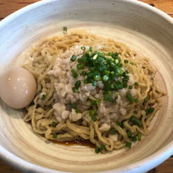 牡蠣醤油まぜそば1.5玉790円