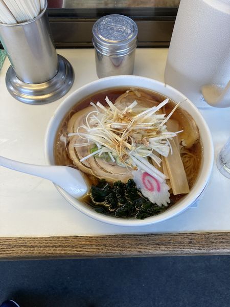 「醤油ラーメン（特盛）＋チャシュー＋白髪ネギ」@東武ラーメンの写真
