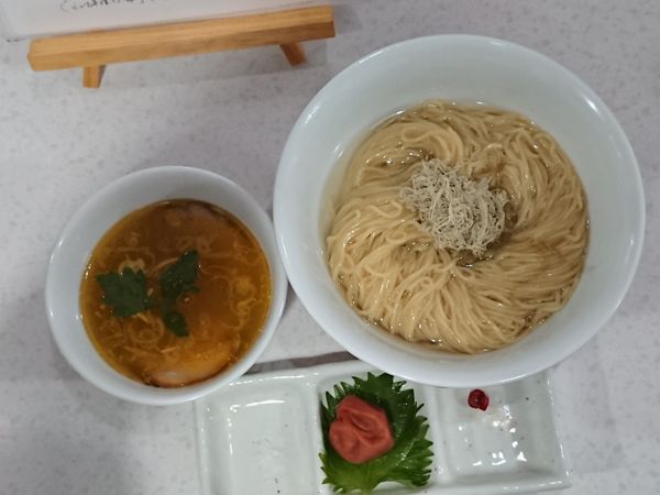 「【限定】紀州南高梅をつぶしながら食べる塩つけ麺」@ラーメン星印の写真