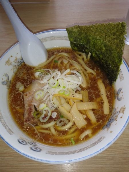 「らーめん」@手打ラーメン 長八の写真