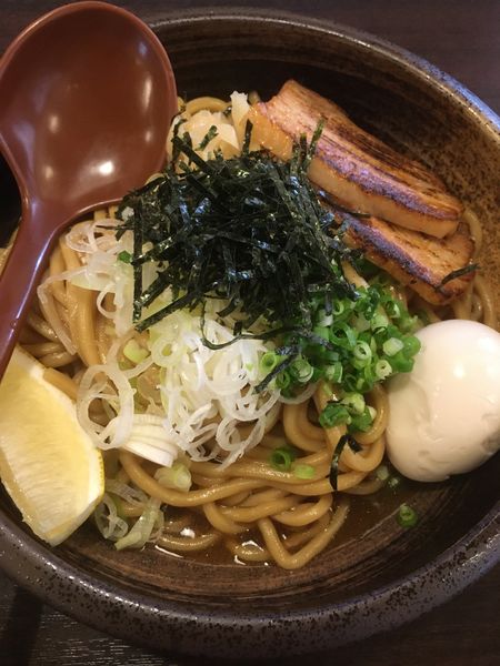 「まぜそばJ780円＋味入り玉子」@麺通 伊武記の写真