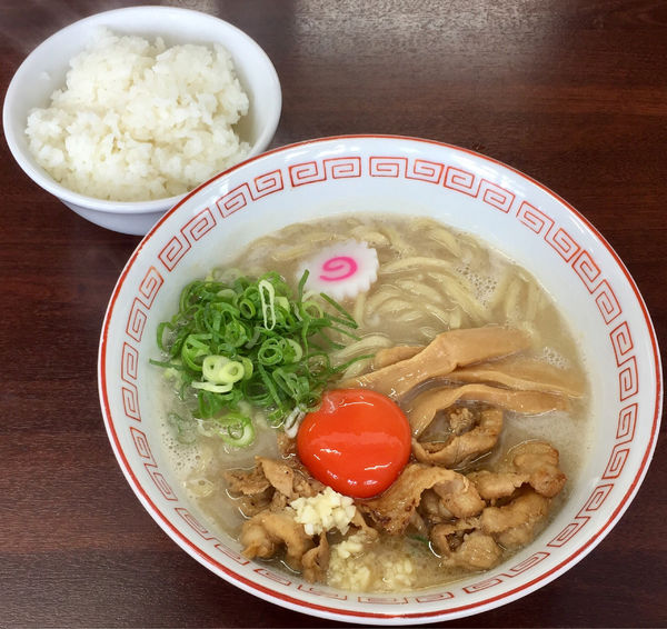 「旨塩肉玉そば」@元祖 肉玉そば越智の写真