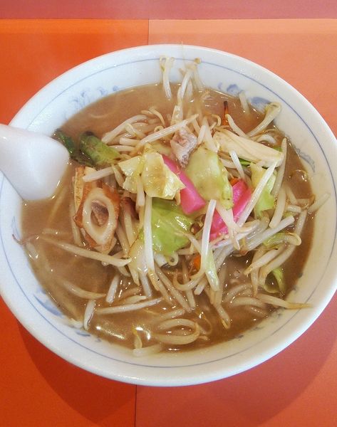 「長崎ちゃんぽん 800円＋玉子 50円 (税別)」@長崎ちゃんぽんの写真