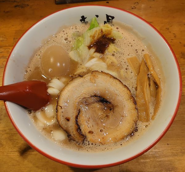 「とんこつラーメン+味玉(800円)」@きら星の写真