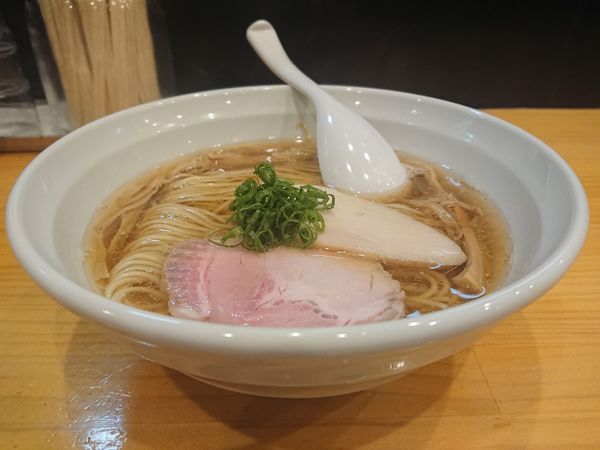 「醤油らーめん」@麺響万蕾の写真