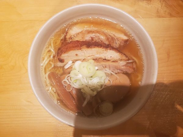 「らーめんmacro」@人類みな麺類 東京本店の写真