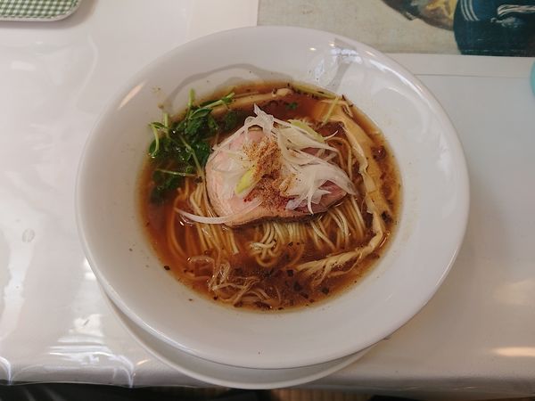 「醤油らーめん 750円」@らーめん食堂 ゆうき屋の写真