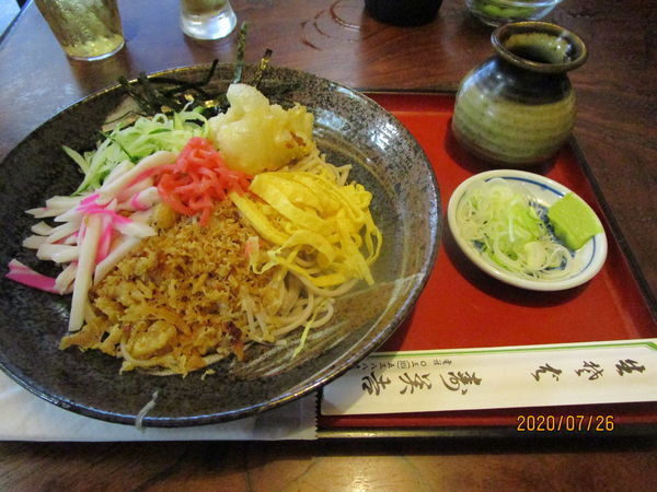 「冷やしタヌキ蕎麦 850円」@寿美吉の写真
