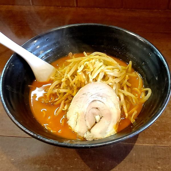 「辛みそらーめん」@八木屋の写真