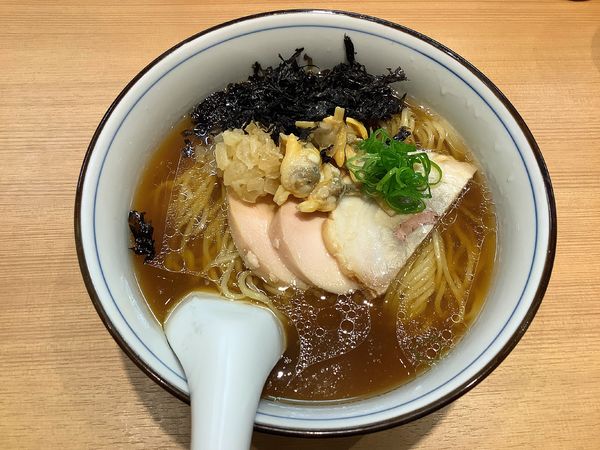 「【限定】貝中華そば」@麺 かつら木の写真