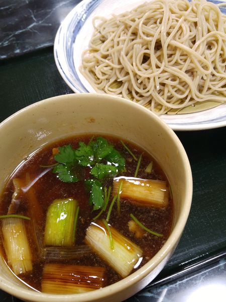 「鴨ざるそば＆馬刺し」@水車家の写真