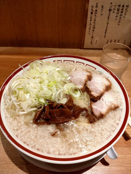 「中華そば 大盛り背脂多めネギ増し」@田中そば店 赤坂アークヒルズ店の写真