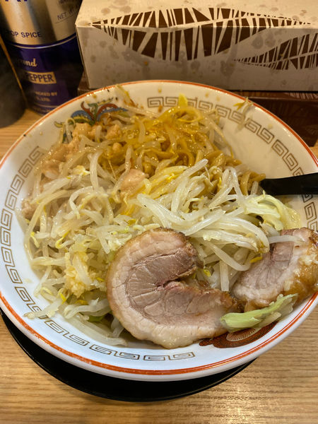 「ミニラーメン汁無し」@豚山 幡ヶ谷店の写真