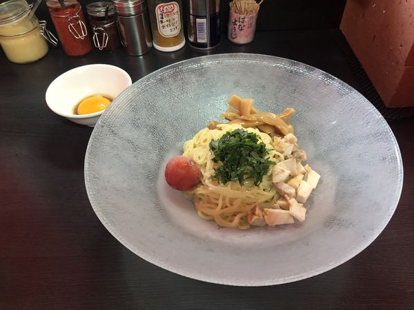 「冷やしまぜ麺」@横浜家系ラーメン すずき家の写真