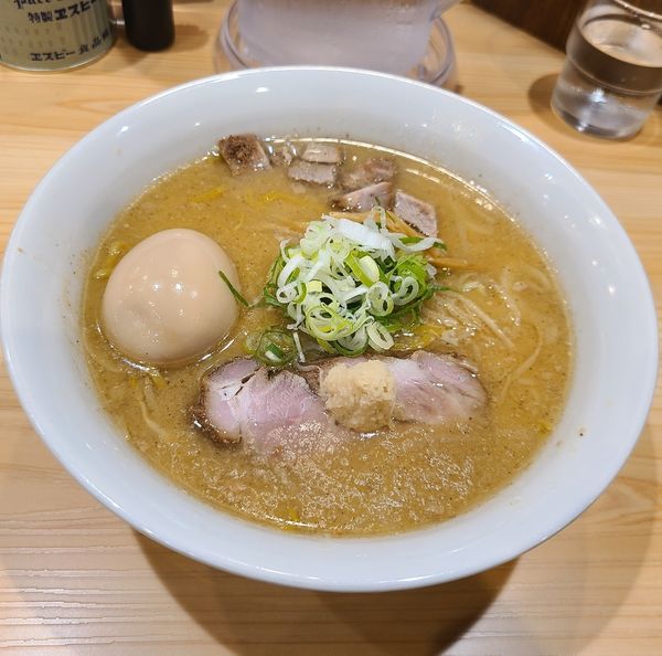 「味噌ラーメン¥850+煮玉子150」@三ん寅の写真