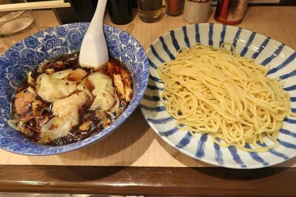 「つけ麺　600円＋ワンタントッピング　150円」@肉厚わんたん麺と手作り焼売 ら麺亭 浅草支店の写真