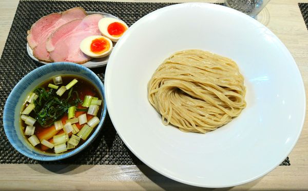 「特製鶏としじみの淡麗つけ麺＜醤油＞」@宍道湖しじみ中華蕎麦 琥珀 東京本店の写真