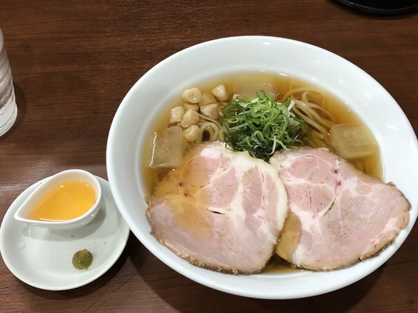 「冷やし昆布水しょうゆそば　￥９２０」@麺処うきとみの写真