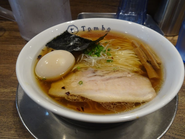 「味玉醤油の旨味ソバ 970円」@Tomboの写真