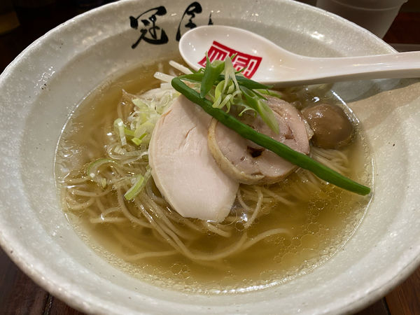 「鶏清湯らぁめん」@らぁめん冠尾 恵比寿西店の写真