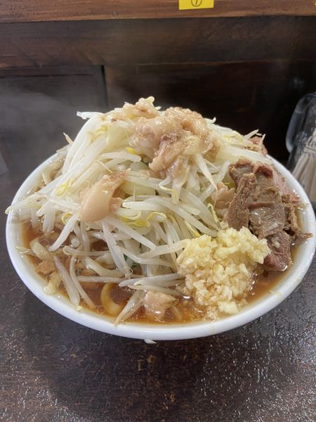 「らーめん　豚1枚追加　にんにくあぶら」@ぶたけん。の写真