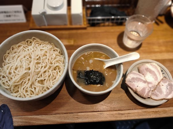 「大盛味玉つけ麺チャーシュー」@麺屋吉左右の写真