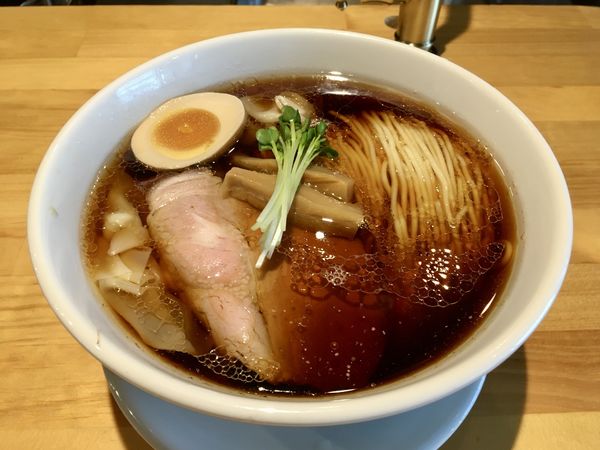 「わんたん醤油中華そば 大盛」@いしかわやの写真