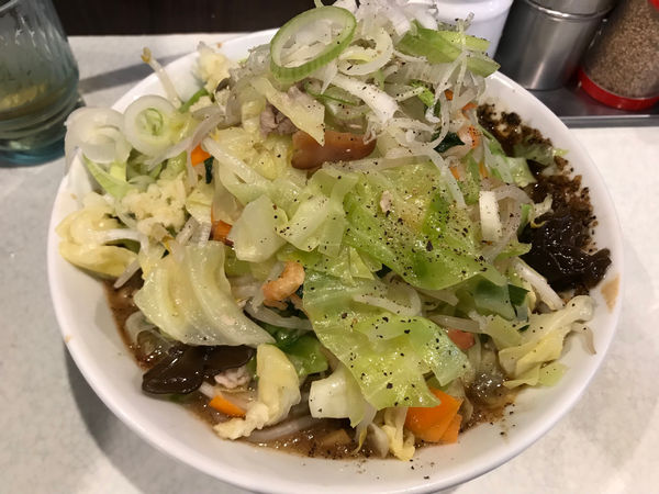 「背脂入りしょうゆたんめん」@麺処 まるよし商店の写真