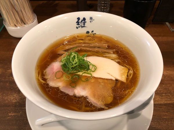 「醤油らぁ麺」@麺や維新の写真