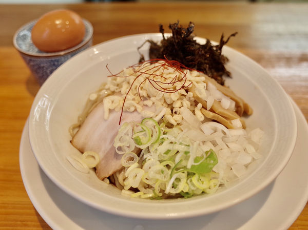 「ししとう風味の冷やしまぜそば…800円」@ニボチャチャ！！ラーメン あらき軒の写真