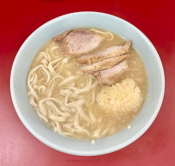 「ブタ入りラーメン　¥850」@ラーメン二郎 新宿歌舞伎町店の写真