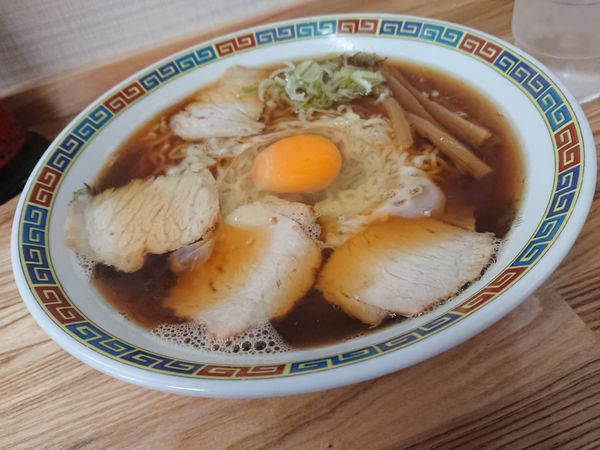 「月見ラーメン大 620円」@くどうラーメンの写真