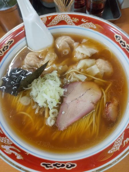 「ワンタンメン1120円」@支那ソバ かづ屋の写真