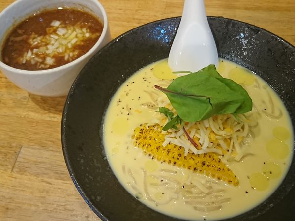 「【限定】ゴールドラッシュカレーつけ麺 ￥950」@寿製麺よしかわ 坂戸店の写真
