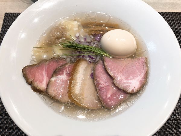 「特製中華蕎麦(塩):1,150円」@宍道湖しじみ中華蕎麦 琥珀 東京本店の写真