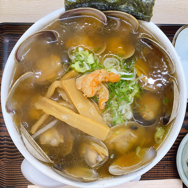 「アサリラーメン（エビ醤ラーメン・こってり味・細麺）」@魚一 らーめん工房の写真