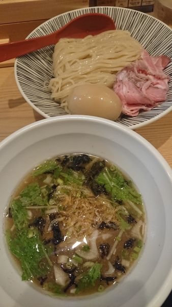 「塩つけ麺」@焼きあご塩らー麺 たかはし 恵比寿店の写真