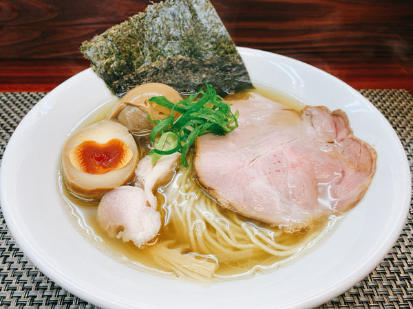 「煮干し鰮 塩」@麺や 睡蓮の写真