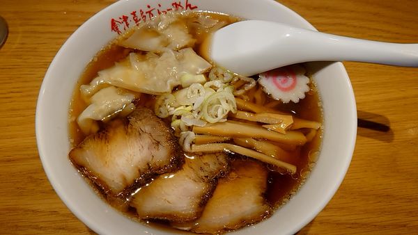 「喜多方ラーメン　醤油＋ワンタン」@會津 喜多方らーめん 愛絆の写真